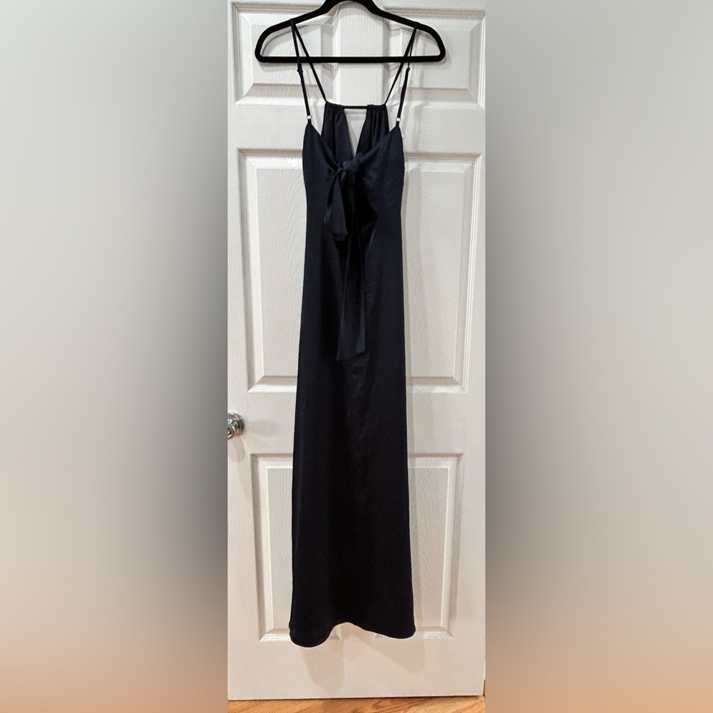 NWT Aqua formal Bloomingdales Long blue dress. Size 2 gown NEW - Picture 2 of 8